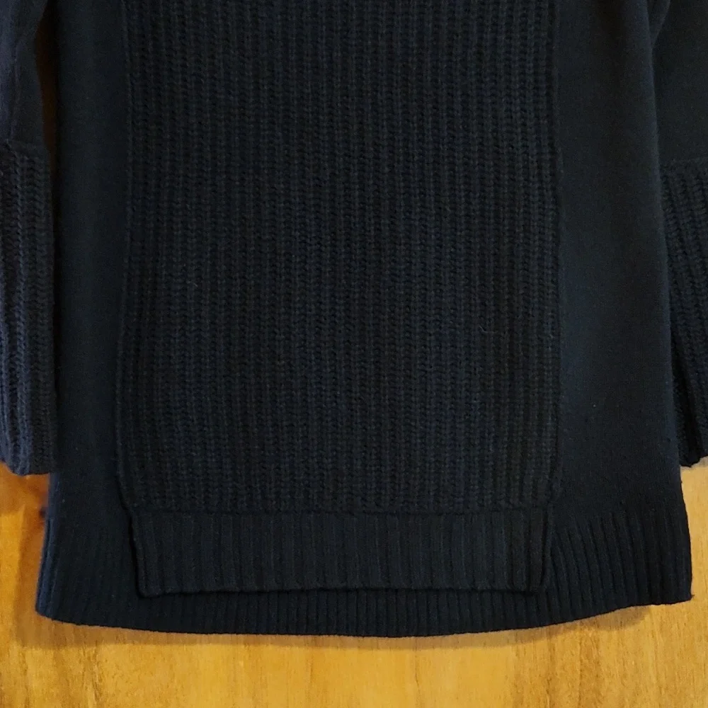 J. Crew Women's Ribbed Knit Fisherman's Sweater Navy 100% Wool Funnel Neck Sz XS